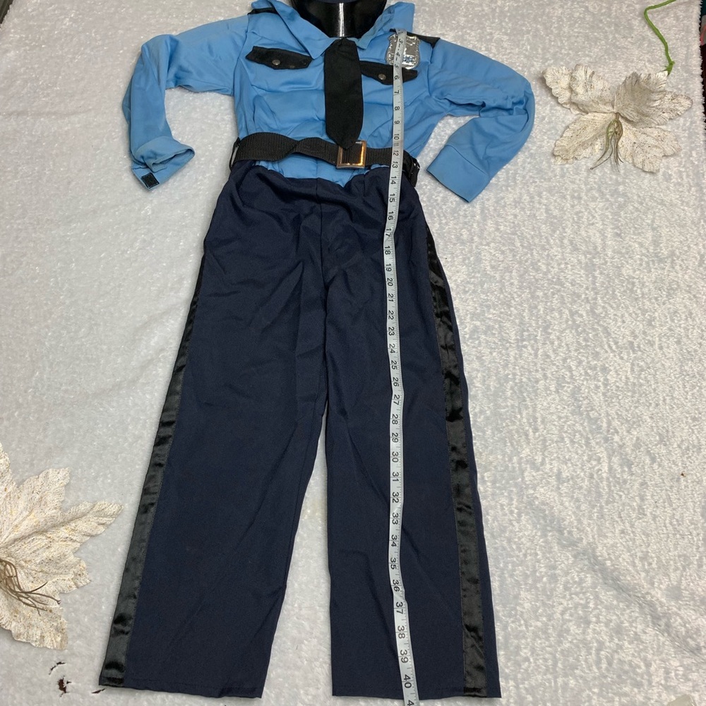 Authentic kids police costume!💙💙